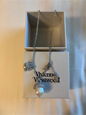 Vivienne Westwood Acorn Lucille Pearl Drop Cluster Necklace